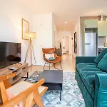 22Crc1039 - Exquisite Apartment Near The Center