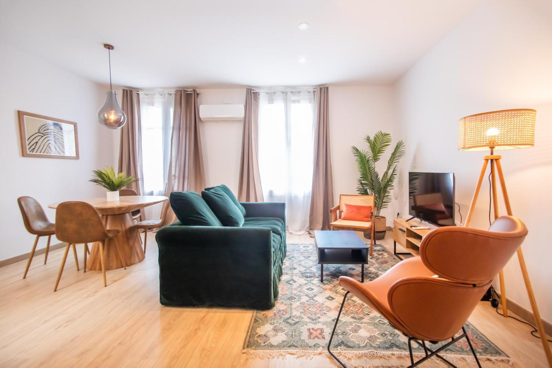 22crc1039 - Exquisite Near The Center Appartement *